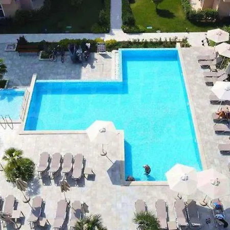 Marea Garden アパート